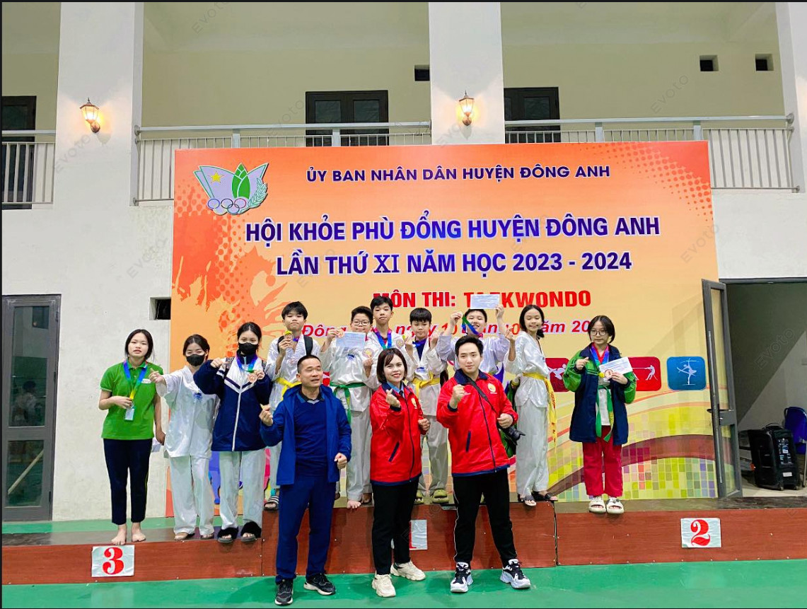 Expands Mate hân hạnh được chọn là đơn vị sản xuất đồng phục mùa đông cho CLB Taekwondo Đông Anh